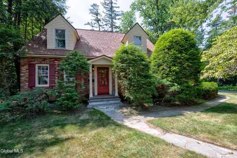 1403 Clifton Park Road, Niskayuna, NY 12309