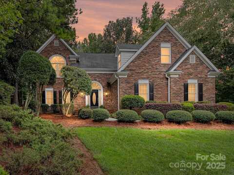 4609 Belvoir Court, Charlotte, NC 28270