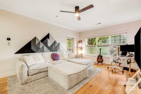 175 S Lexington Avenue, Asheville, NC 28801