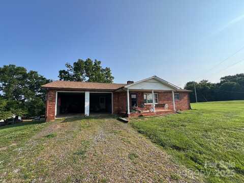 906 E Monbo Road, Statesville, NC 28677