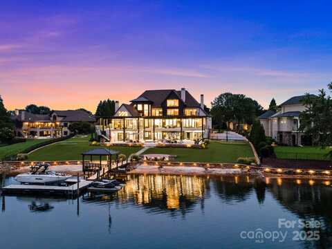 17235 Connor Quay Court, Cornelius, NC 28031