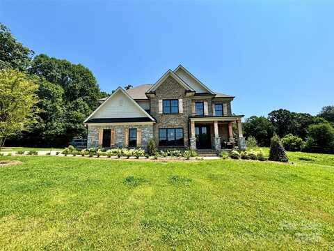 2922 Gourdvine Drive, Marshville, NC 28103