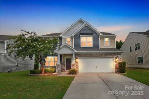16050 Hammersmith Farm Drive, Charlotte, NC 28273