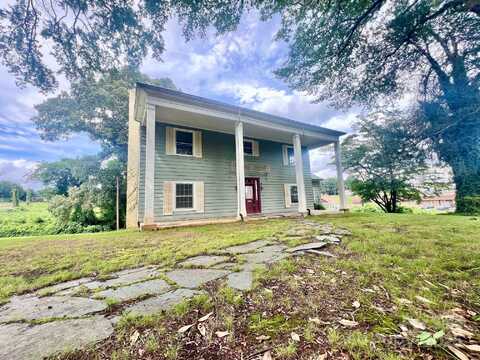 347 E Main Avenue, Taylorsville, NC 28681