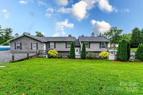 514 King Road, Flat Rock, NC 28731