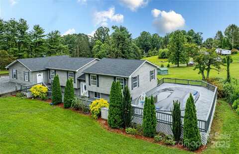 514 King Road, Flat Rock, NC 28731