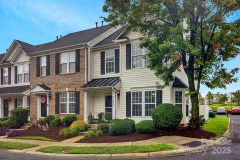 4214 Coulter Crossing, Charlotte, NC 28213