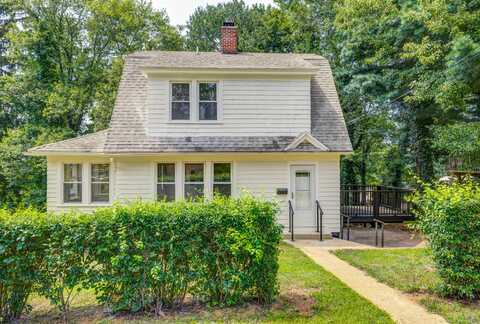11 Macauley Avenue, Waterbury, CT 06705