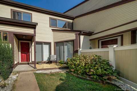 81 Main Street, Branford, CT 06405