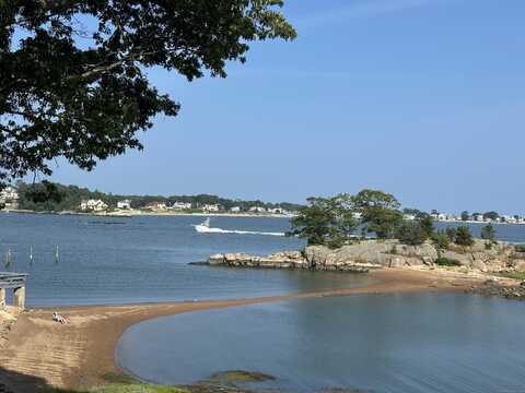 5 Turtle Bay Drive, Branford, CT 06405