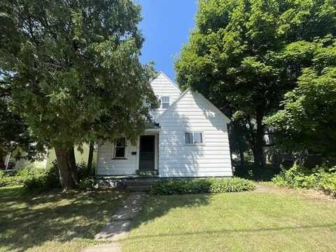 2404 N 6TH STREET, Wausau, WI 54403