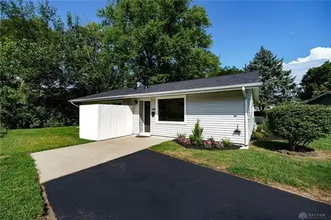 418 Defoe Drive, Dayton, OH 45431