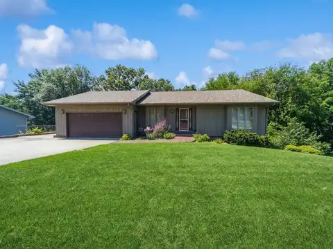 1406 Woodland Drive, Knoxville, IA 50138
