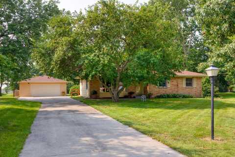 204 E Madison Drive, Polk City, IA 50226