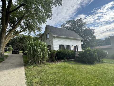 3250 E Douglas Avenue, Des Moines, IA 50317
