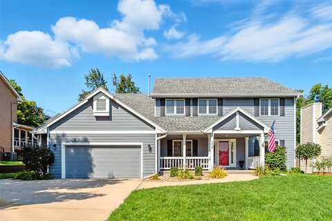 205 S 29th Street, West Des Moines, IA 50265