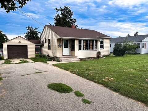305 S Jeffrey Street, Le Grand, IA 50142