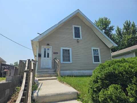 1716 Mondamin Avenue, Des Moines, IA 50314