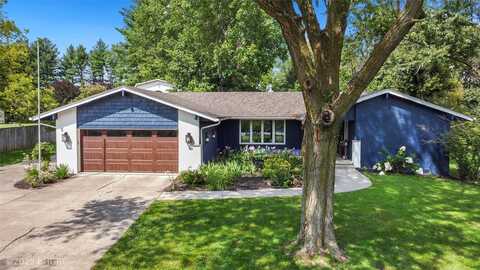 6488 SE 6th Avenue, Pleasant Hill, IA 50327
