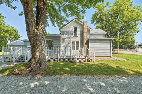 1104 N Main Street, Nappanee, IN 46550