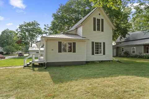 402 N Clark Street, Nappanee, IN 46550