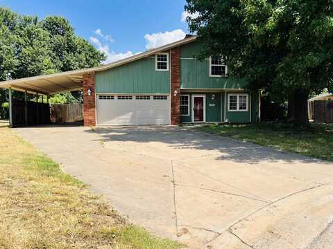 1702 Buckboard Lane, Enid, OK 73703