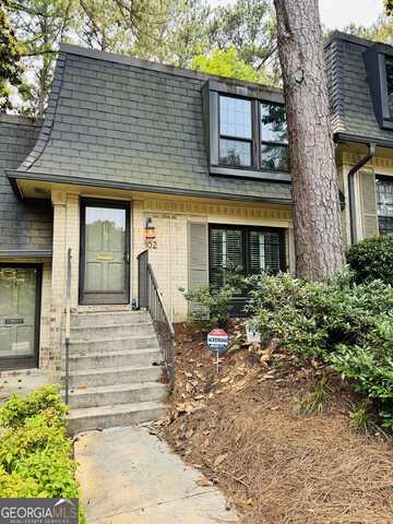 102 Adrian PL NW, Atlanta, GA 30327