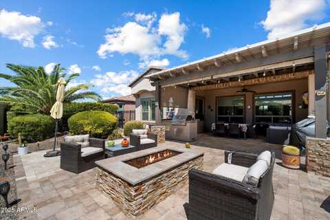 179 E CAMELLIA Way, Queen Creek, AZ 85140
