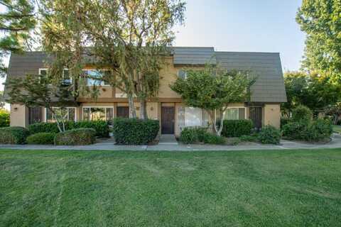 5098 Ashlan E, Fresno, CA 93727