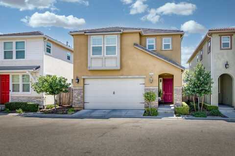 3562 Magnificent Way, Clovis, CA 93619