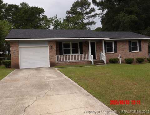 1920 NE Aspen Circle, Fayetteville, NC 28304