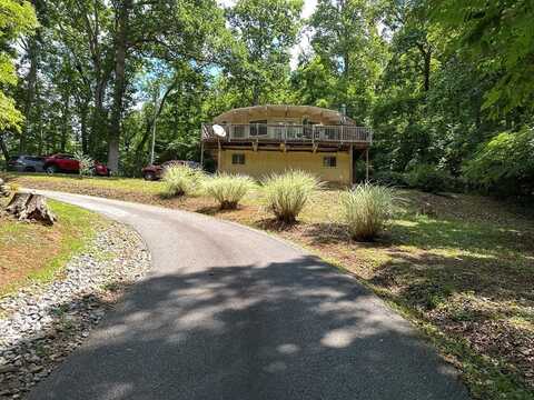 171 Windy Hill Dr, Franklin, NC 28734