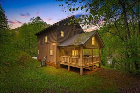 79 Slumber Lane, Sylva, NC 28779