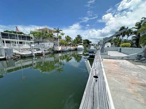 319 Woods Avenue, Plantation Key, FL 33070