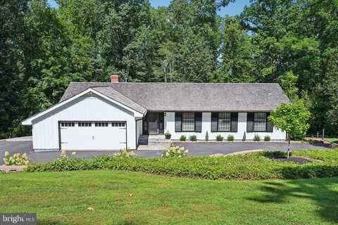 2930 N SUGAN ROAD, NEW HOPE, PA 18938