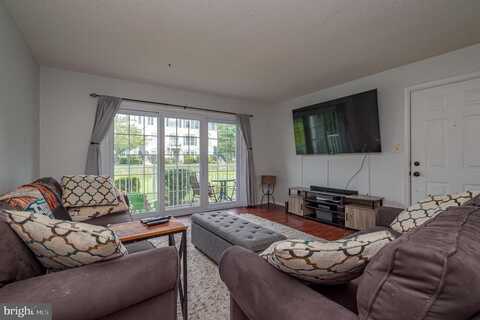 75 CHAMBORD COURT, HAMILTON, NJ 08619