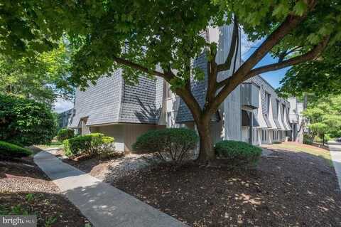 25 S CHURCH RD, MAPLE SHADE, NJ 08052
