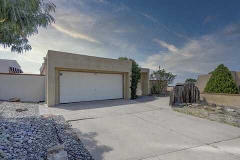 10518 CAMINO DEL OSO NE, Albuquerque, NM 87111