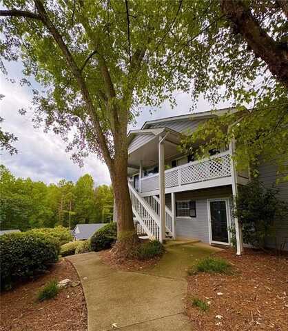 1304 Natchez Trace, Atlanta, GA 30350