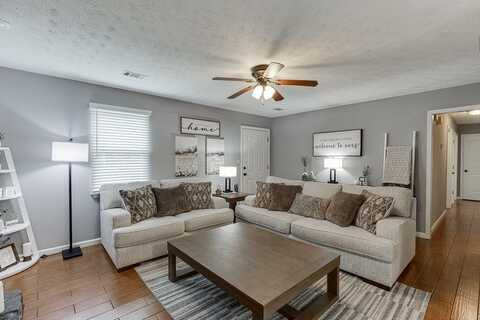2035 Gum Creek Lane, Loganville, GA 30052