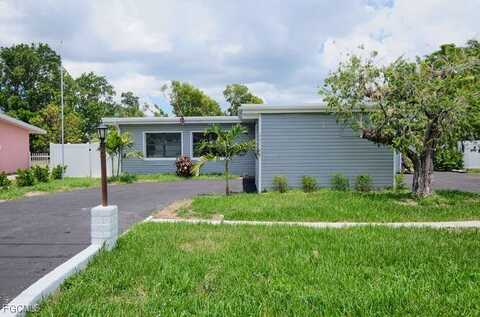 4370 Deleon Street, Fort Myers, FL 33901