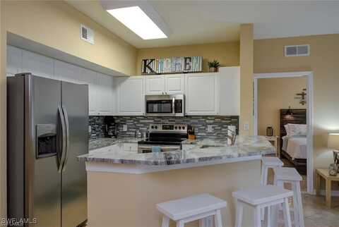 15625 Ocean Walk Circle unit: 313, Fort Myers, FL 33908