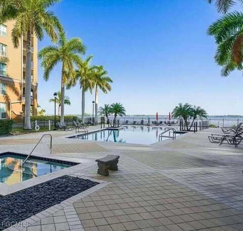 2825 Palm Beach Boulevard unit: 418, Fort Myers, FL 33916