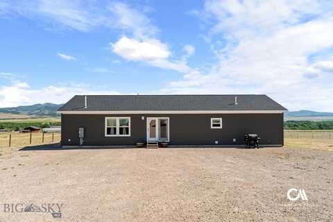 33 Rocky Road, Boulder, MT 59632
