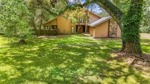 8887 Lister Dairy Road, Creola, AL 36525