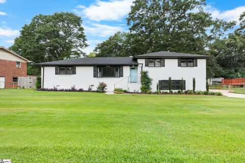 302 Rosewood Circle, Mauldin, SC 29662