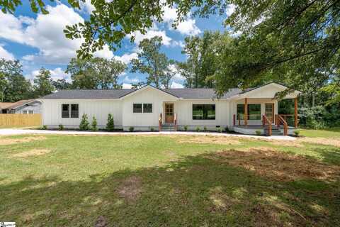 124 Edwards Circle, Simpsonville, SC 29681