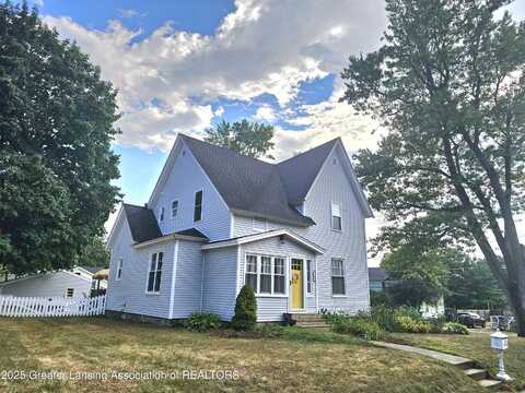 121 W Ann Street, Belding, MI 48809
