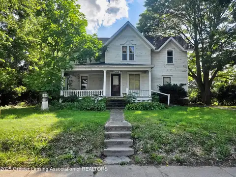 2405 N Grand River Avenue, Lansing, MI 48906