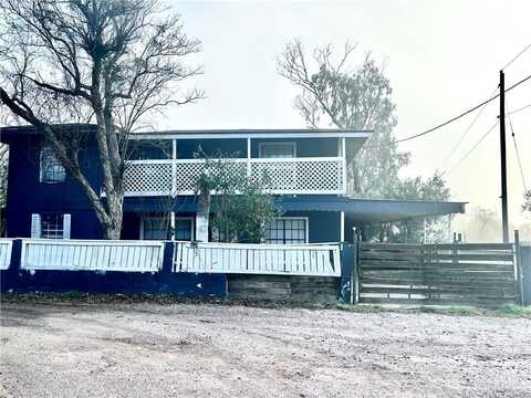 290 Heriberto Garza Street, Los Ebanos, TX 78565